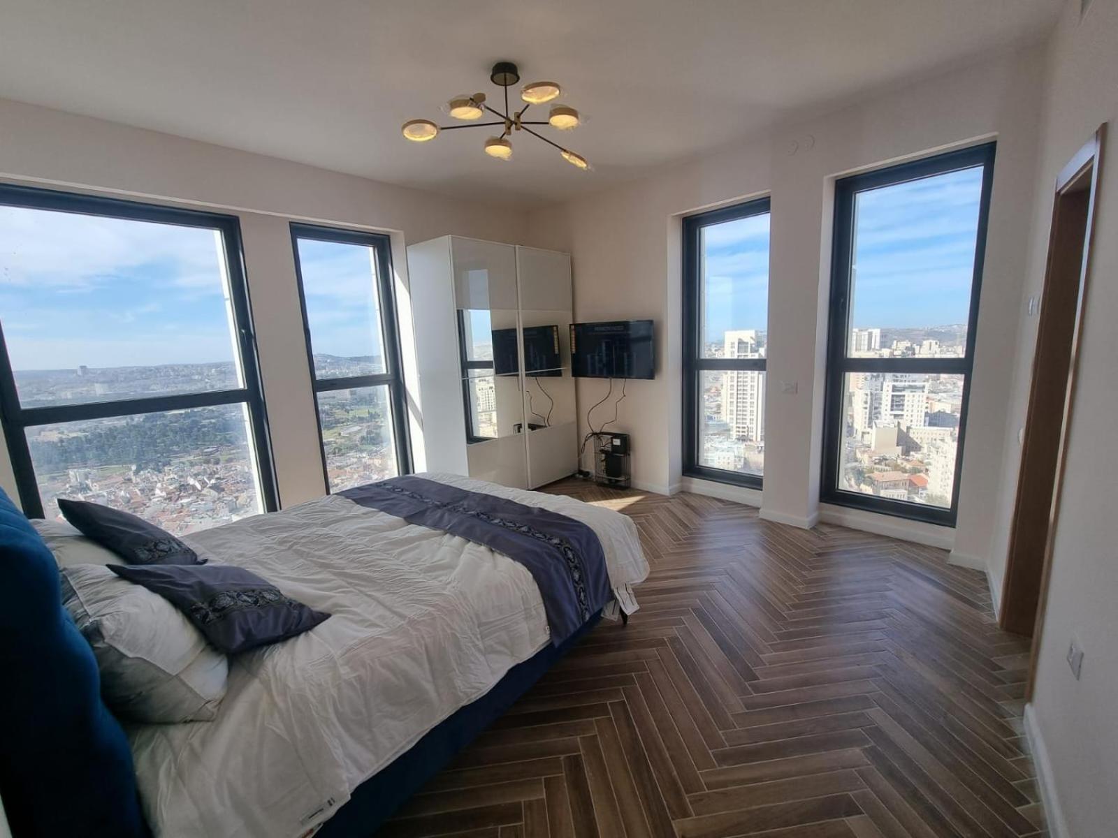 Jtower Royal Suites - Alefimmoed エルサレム エクステリア 写真